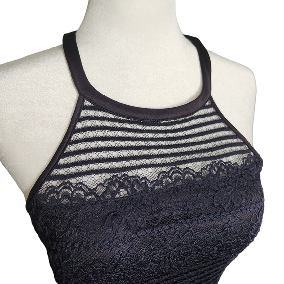 Guess Illusions Halter Women’s Size 10 Black Lace Evening Midi Dress - Picture 3 of 9
